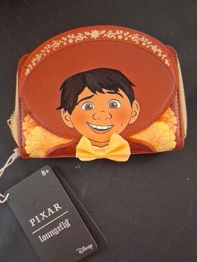 Loungefly Wallet Of Miguel & Guitar From Disneys Coco